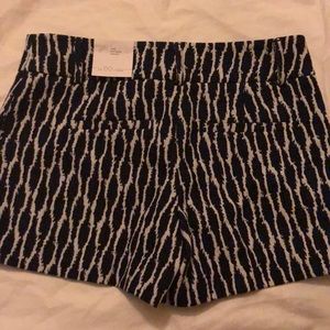 Ann Taylor Loft Riviera Short- NWT